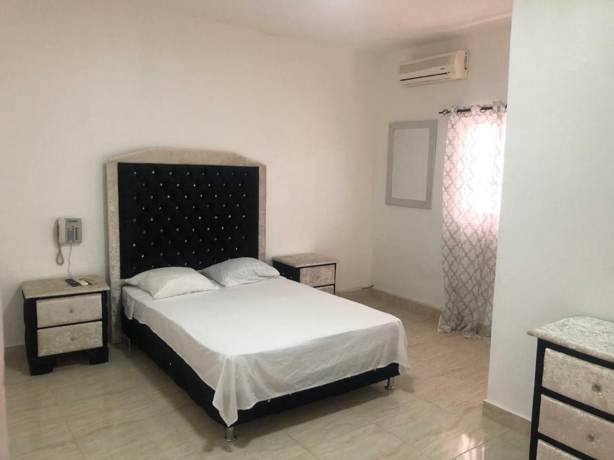 Bocachica Beach Hotel Бока-Чика Экстерьер фото